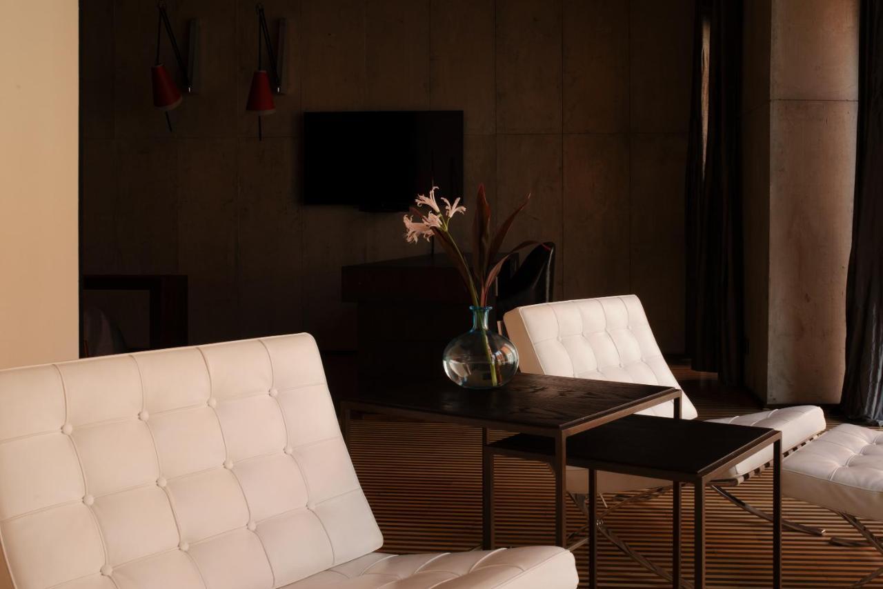 Hotel Monopol Wroclaw Luaran gambar Interior of a suite at the Hotel