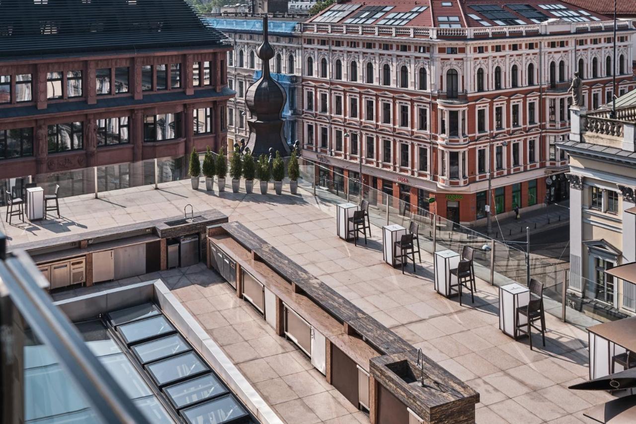 Hotel Monopol Wroclaw Luaran gambar The new station building